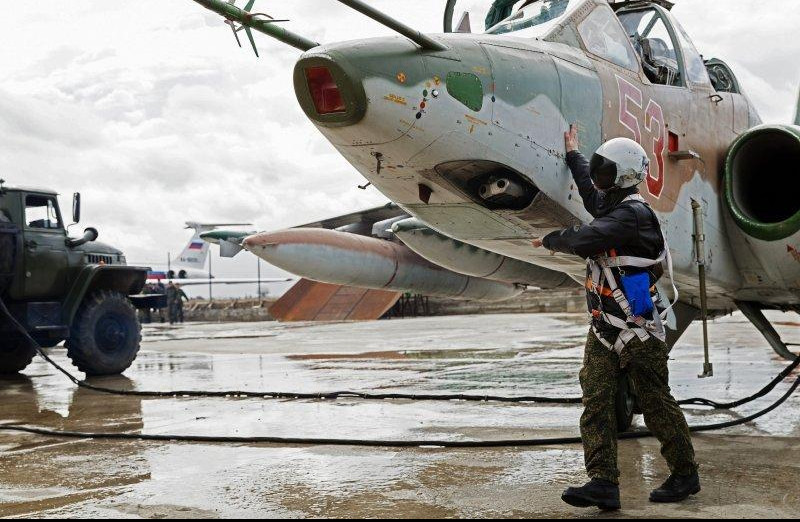PUTIN ODLIKOVAO POGINULOG PILOTA SU-25:  Majoru Filipovu posthumno dodeljeno zvanje Heroja Ruske Federacije! 